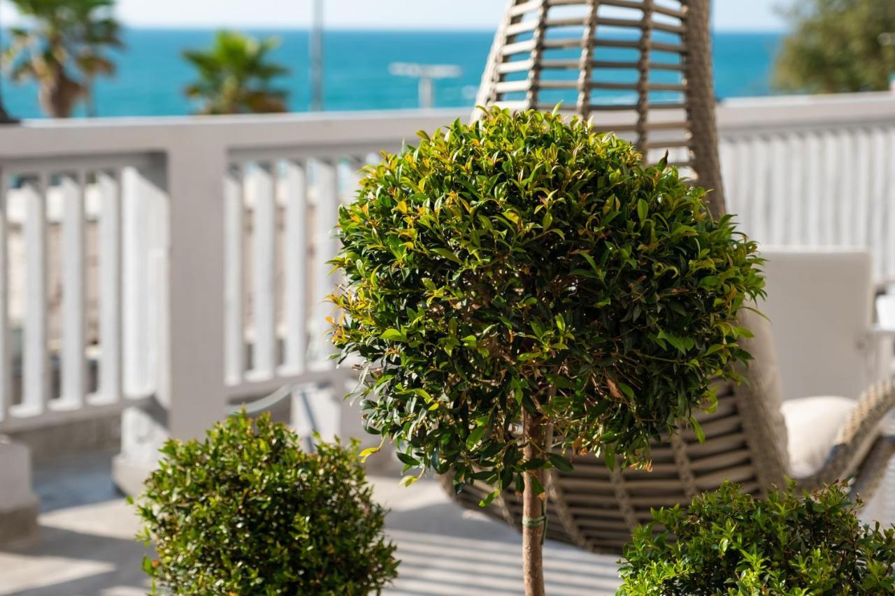 בת ים Hermitage Hotel מראה חיצוני תמונה