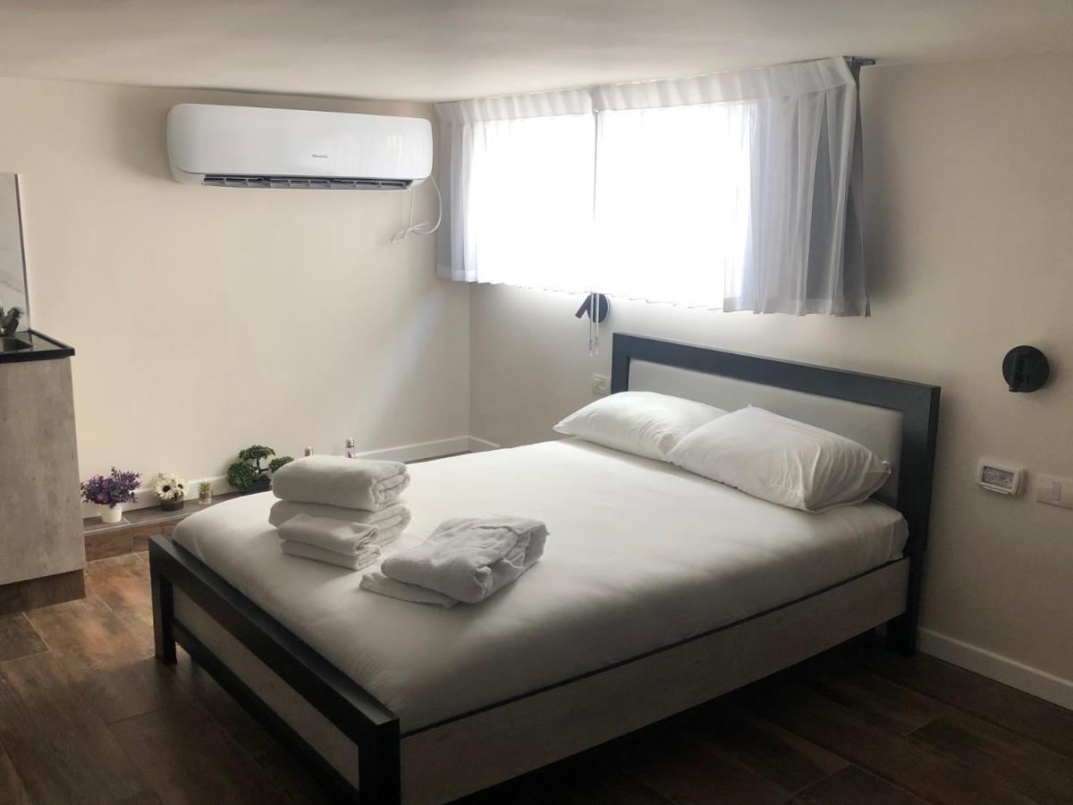 בת ים Hermitage Hotel מראה חיצוני תמונה