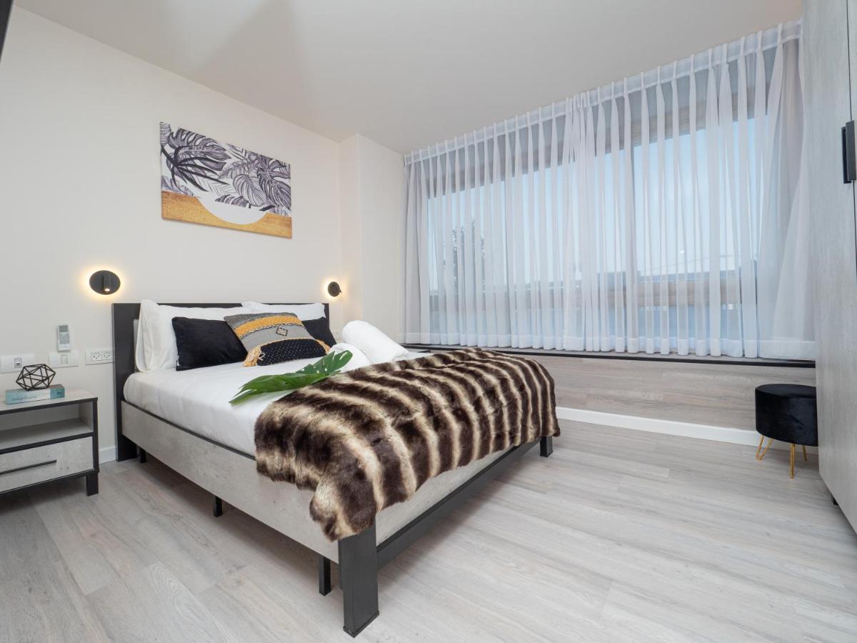 בת ים Hermitage Hotel מראה חיצוני תמונה
